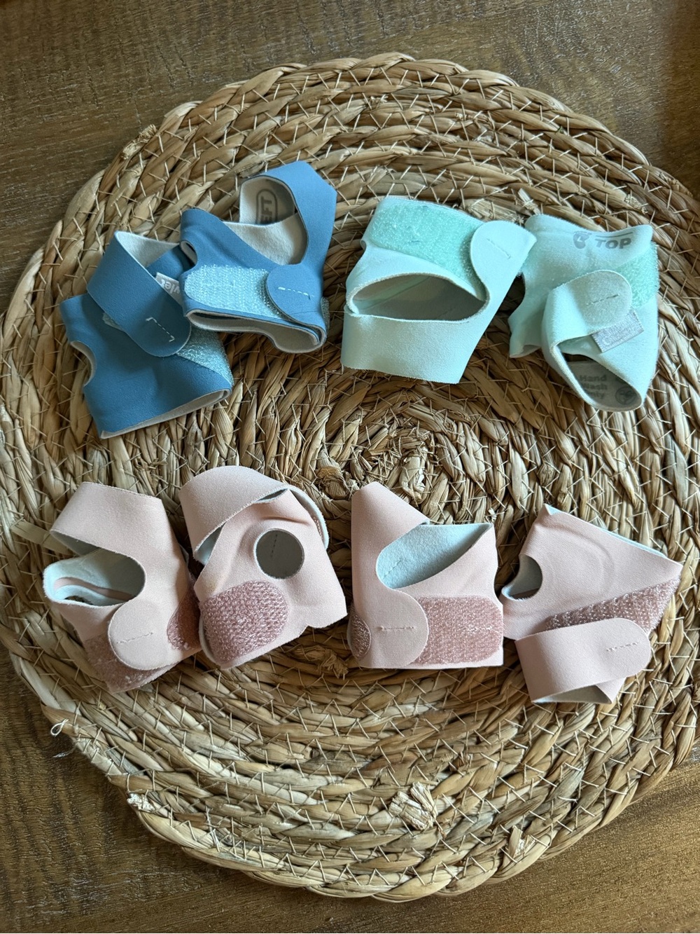 4 PAIRS Owlet Fabric Socks Size 1 (no sensor)